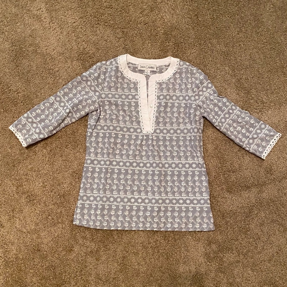 Sara Campbell Black and White Lace Detail Blouse